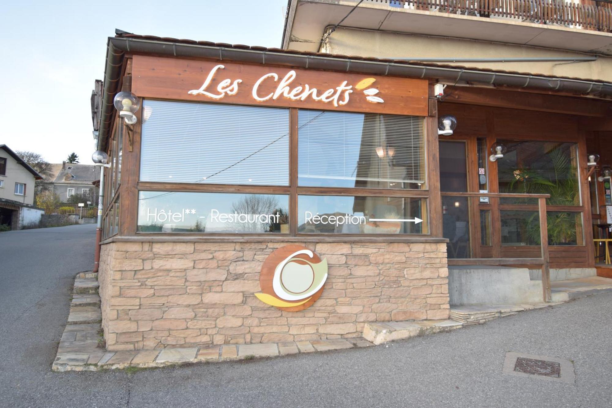 Hotel Les Chenets Saint-Julien-en-Champsaur Exteriör bild