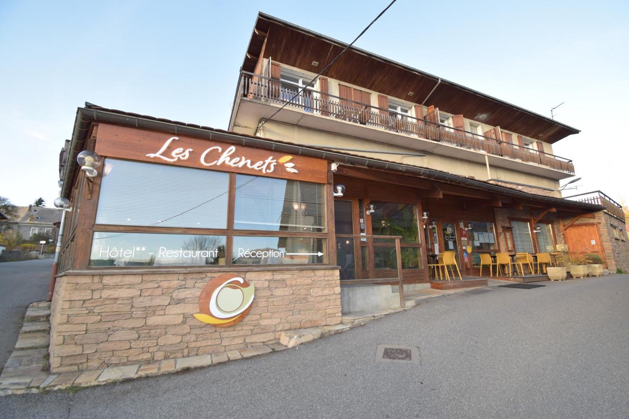 Hotel Les Chenets Saint-Julien-en-Champsaur Exteriör bild