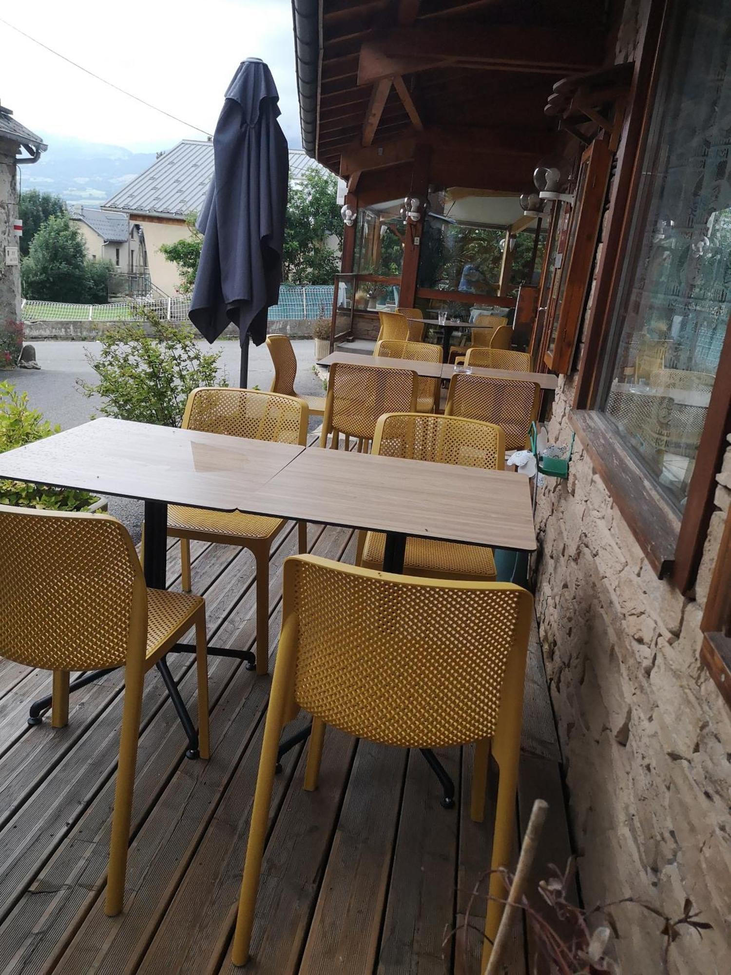 Hotel Les Chenets Saint-Julien-en-Champsaur Exteriör bild