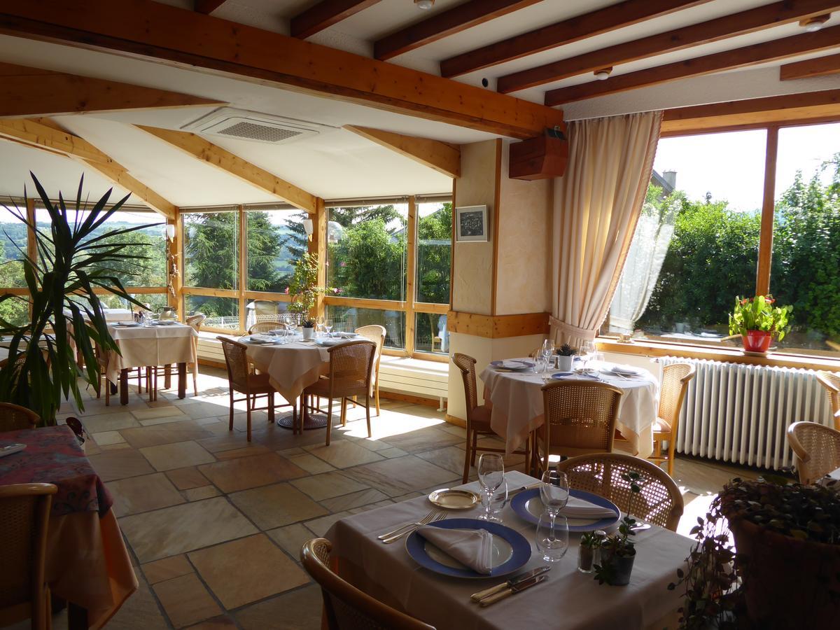 Hotel Les Chenets Saint-Julien-en-Champsaur Exteriör bild